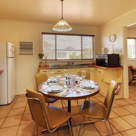 Charles Rasp Motor Inn & Cottages Broken Hill Exterior foto
